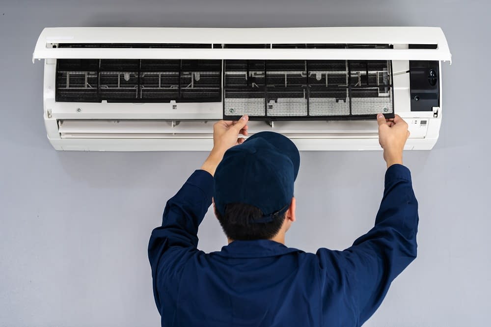 Read more about the article <strong>Everything You Need to Know About AC Installation in Dubai</strong>