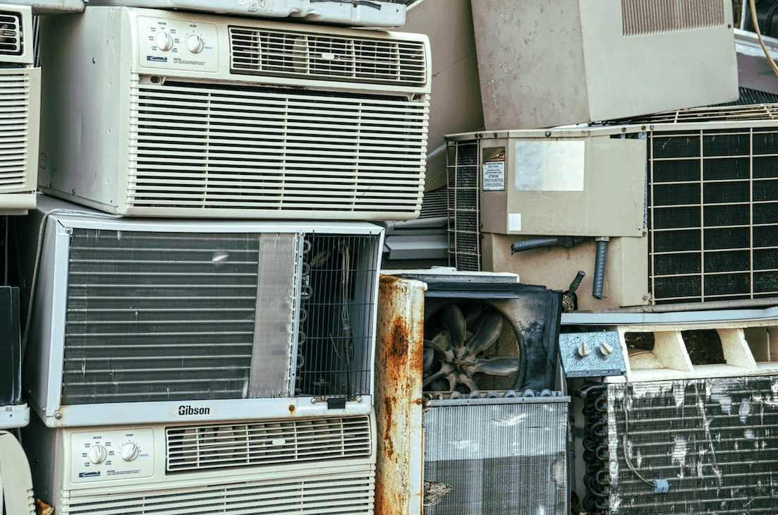 Read more about the article AC Maintenance in Dubai: Ensuring Cool Comfort in the Hot Desert